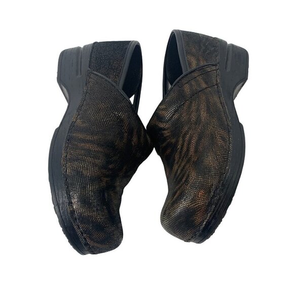 Dansko Clogs Animal Print Size 36 - Picture 6 of 13